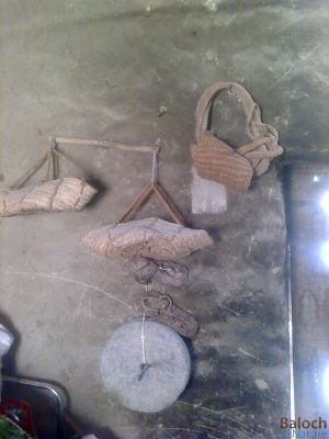Baloch Heritage
Balochani Azbaab
بلوچانی ازباب
اے اکس چکّاس ء ایر بوتگ بلے کسّا کومنٹ نہ داتگ - چونایا اشانی نام چوش انت -۔
۔1 تور
۔2 شاھیم
۔3 تکّل
۔4 جنتر



