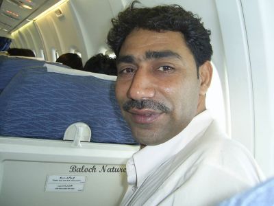 Shahjan Dawodi
شاہ جان دائودی
Shahjan Dawodi
شاہ جان دائودی بلوچستان ءِ ساز ءُ زیملءِ دگنیا ءِ من اتگیں نامداریں گوشندہ انت۔ اے اکس دو   سے سال ءَ پیش یک بالی سپرے درگت ءَ زپت کنگ بوتگ ۔ 

