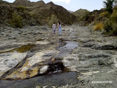 Zamoran landscape
گرے پُشت ءِ کور
gar e posht kor

اے کور  گرے پُشت ء کور گوش انت ۔ 
